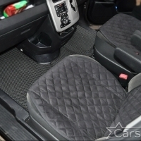 Коврики текстильные на Toyota Noah-Voxy II пр.руль (2007-2015) 2 ряд - без прохода