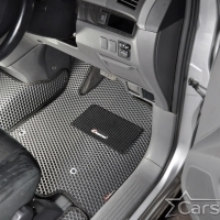 Коврики текстильные на Toyota Estima III гибрид пр.руль (2006-2019)