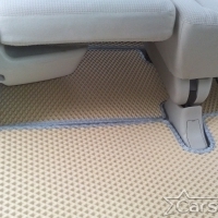Коврики текстильные на Toyota Noah-Voxy II пр.руль (2007-2015) Без салазок