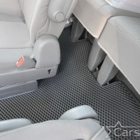 Автомобильные коврики EVA на Dodge Grand Caravan V (2007-2020) 2 ряд: кресла 2+1 без прохода